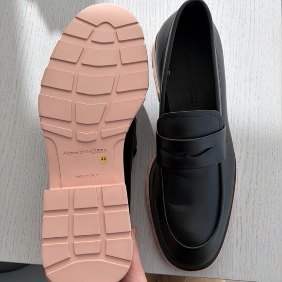 Alexander McQueen Men’s Penny Loafer, colored sole main image 4